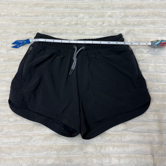 Athleta Girl: Black All Play 3" Athletic Short, Size L (12) - Picture 4 of 8